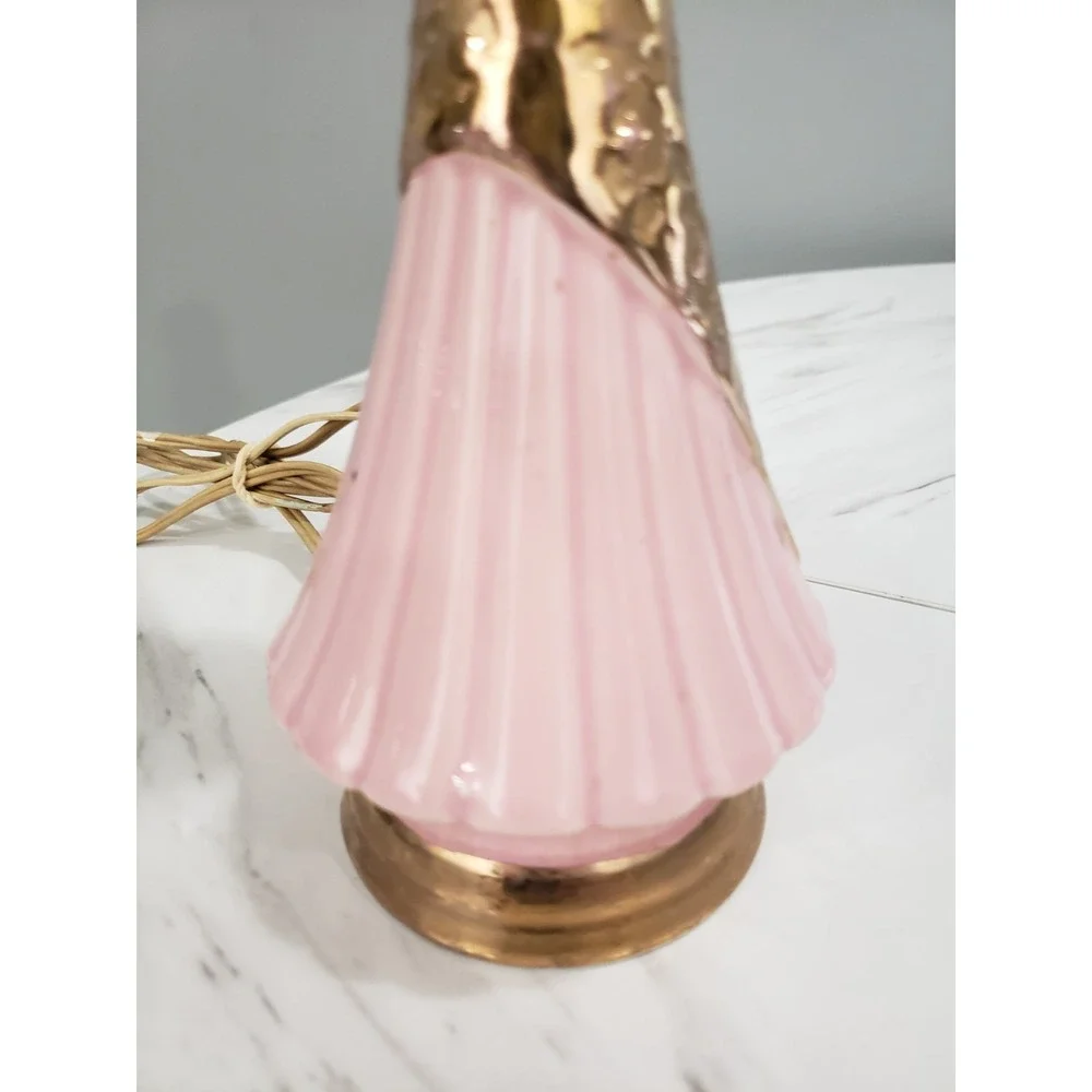 Vintage Pink / Gold Deena Barbie Style Mid‎ Century Modern Atomic Era Lamp MCM